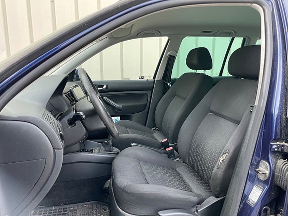 Volkswagen Golf IV 7 of 8