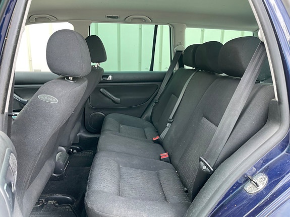 Volkswagen Golf IV 6 of 8