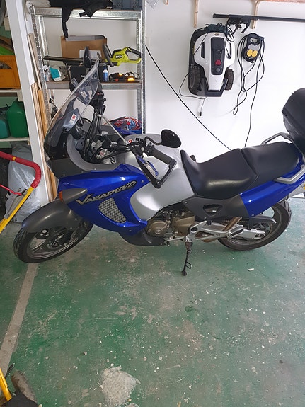 Honda XL1000V Varadero 3 of 4