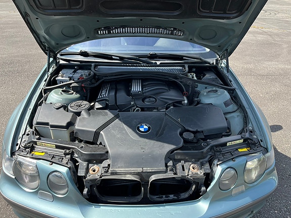 BMW 316Ti 4 of 5
