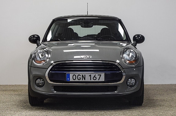 MINI Cooper 4 of 18