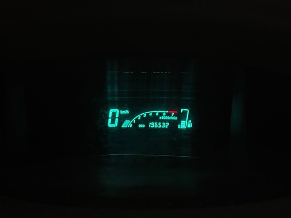 Toyota Yaris 11 of 17