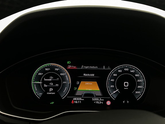 Audi Q5 20 of 30