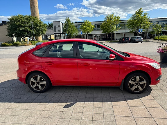 Ford Focus 5 of 5