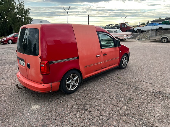 Volkswagen Caddy 4 of 5