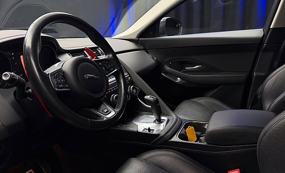 Jaguar E-PACE 14 of 30