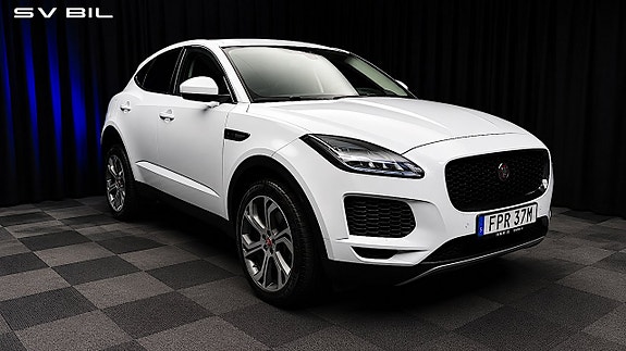 Jaguar E-PACE 3 of 30