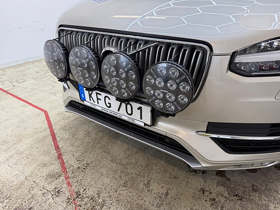 Volvo XC90 26 of 26