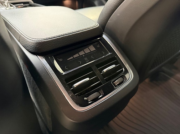 Volvo XC90 21 of 26