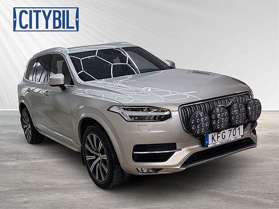 Volvo XC90 5 of 5