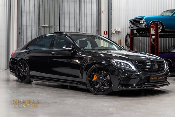 Mercedes-Benz S550 2 of 5