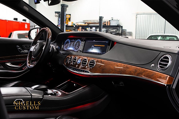 Mercedes-Benz S550 19 of 25