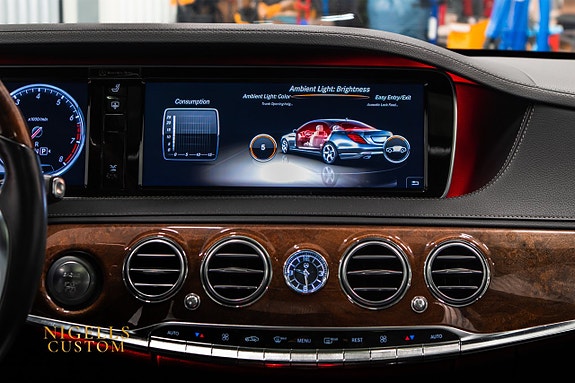 Mercedes-Benz S550 20 of 25