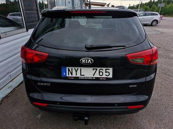 Kia Ceed 4 of 5