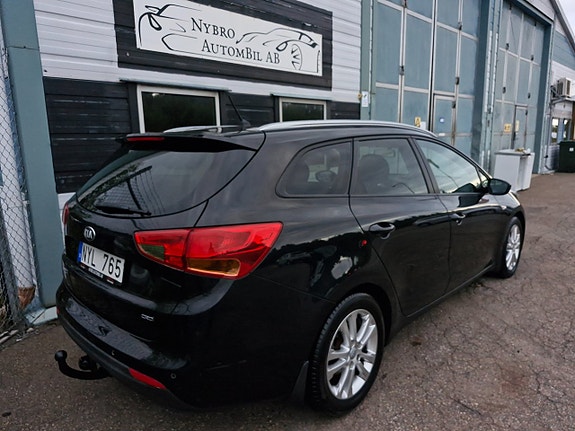 Kia Ceed 3 of 5