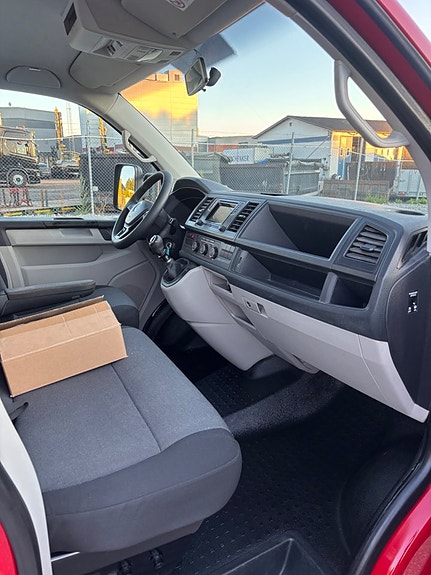 Volkswagen Transporter 8 of 21