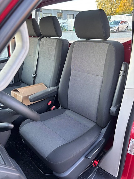 Volkswagen Transporter 6 of 21
