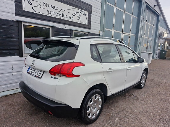 Peugeot 2008 3 of 5