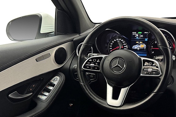 Mercedes-Benz GLC300 de 16 of 30