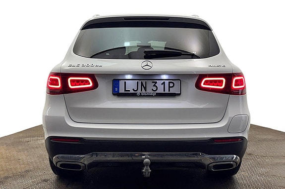 Mercedes-Benz GLC300 de 7 of 30