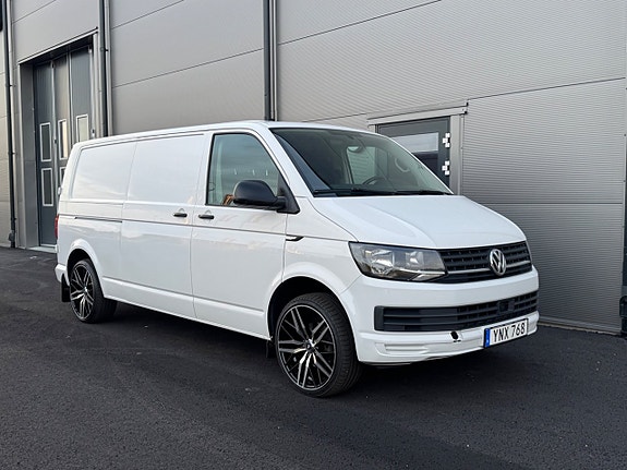 Volkswagen Transporter 2 of 5