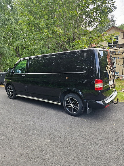 Volkswagen Transporter 3 of 5