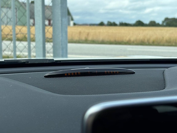 Mercedes-Benz GLA200 26 of 29