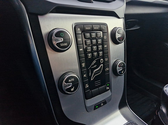 Volvo V40 7 of 13