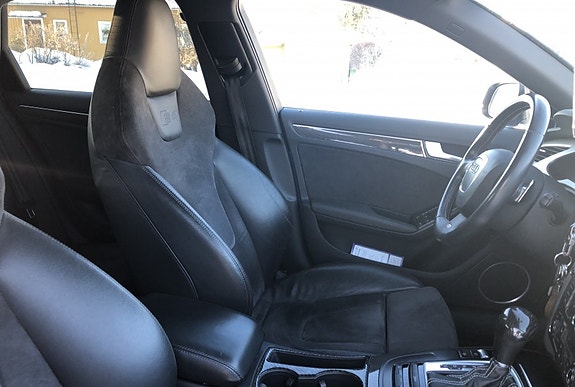 Audi A4 4 of 5