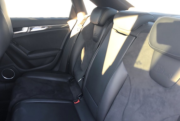 Audi A4 7 of 11