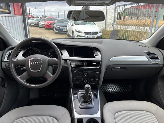 Audi A4 9 of 20