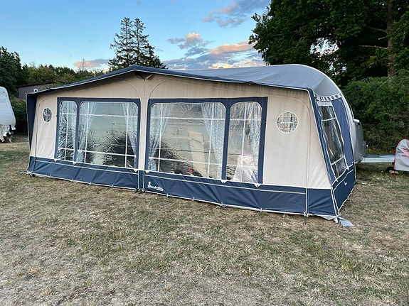 Adria Adora 593 UK 3 Våningssäng, AC, 2x Förtält jubileum 15 of 15