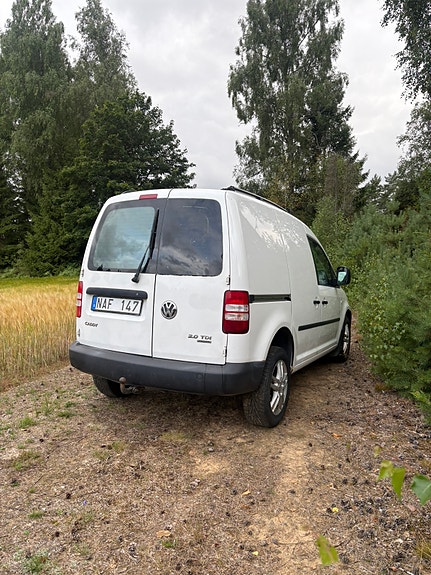 Volkswagen Caddy 4 of 5