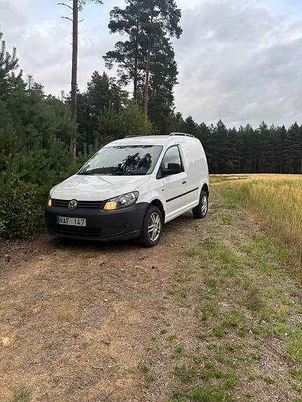 Volkswagen Caddy 2 of 5