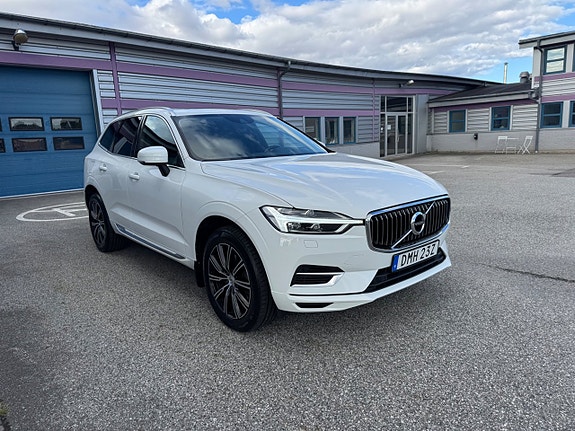 Volvo XC60 3 of 5