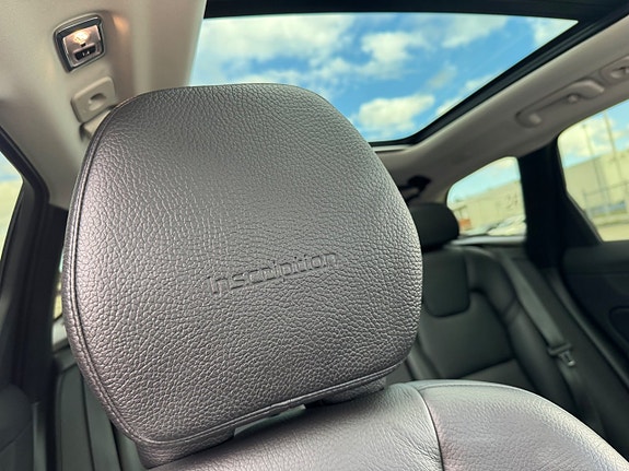 Volvo XC60 16 of 21
