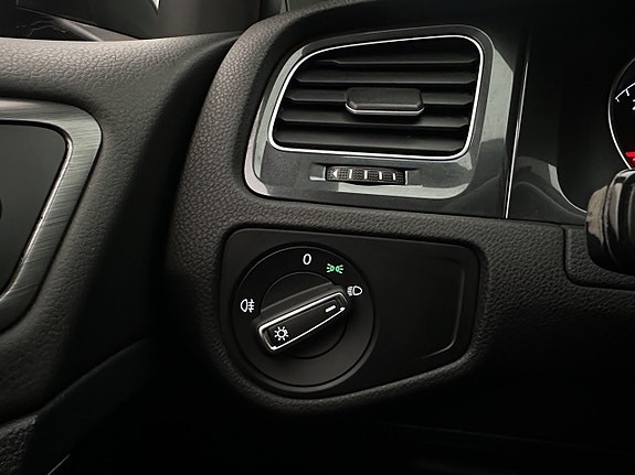 Volkswagen Golf I 13 of 30