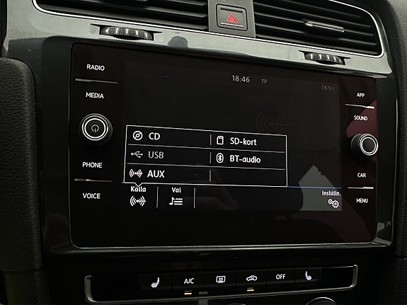 Volkswagen Golf I 19 of 30
