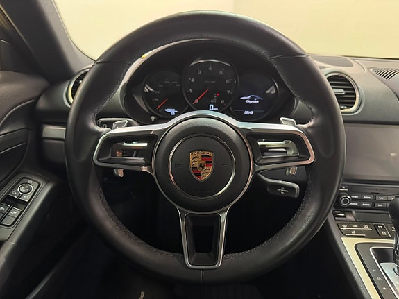 Porsche 718 Cayman 14 of 14
