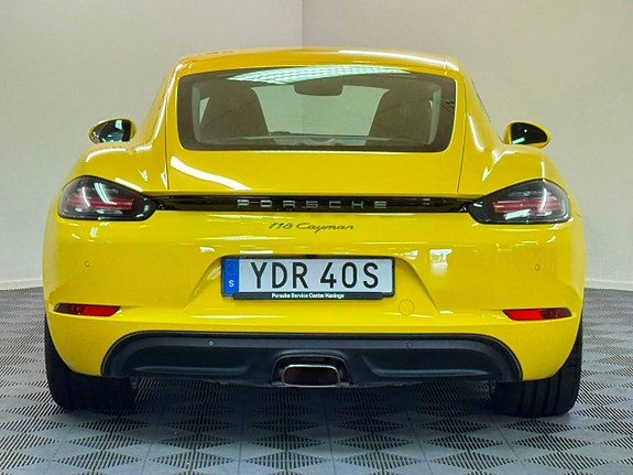 Porsche 718 Cayman 3 of 14