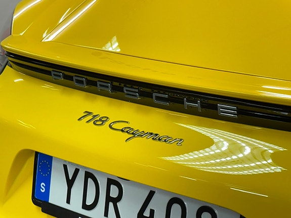 Porsche 718 Cayman 6 of 14