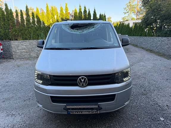 Volkswagen Transporter 2 of 6
