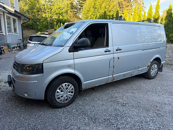 Volkswagen Transporter 3 of 6