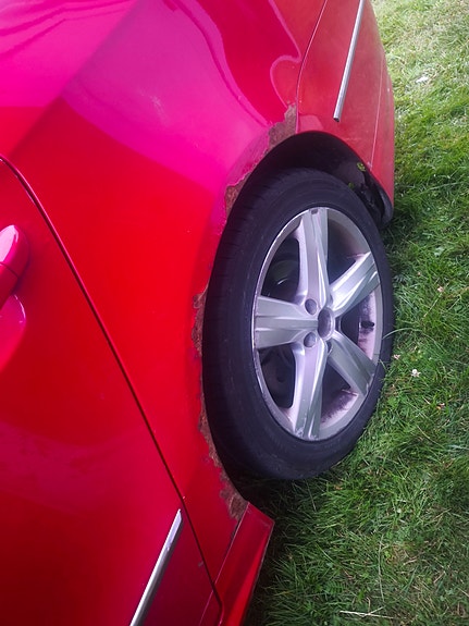 Volkswagen Passat 10 of 12
