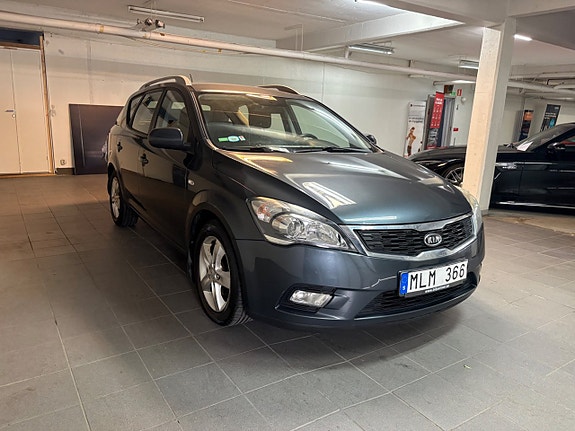 Kia Ceed 3 of 22