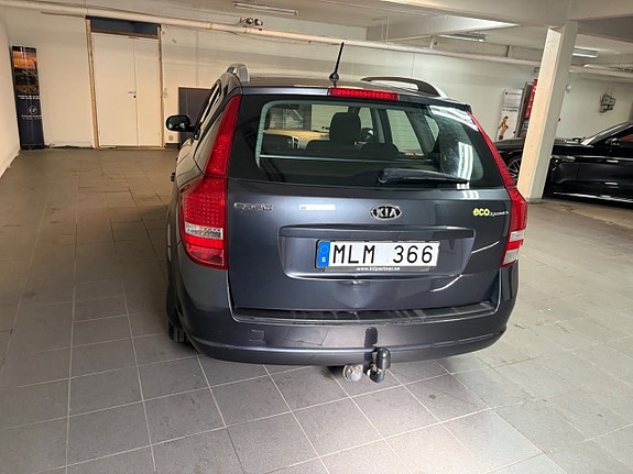 Kia Ceed 8 of 22