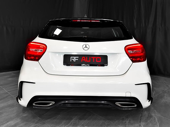 Mercedes-Benz A180 16 of 30