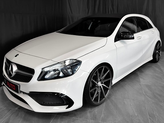 Mercedes-Benz A180 3 of 5