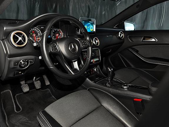 Mercedes-Benz A180 19 of 30