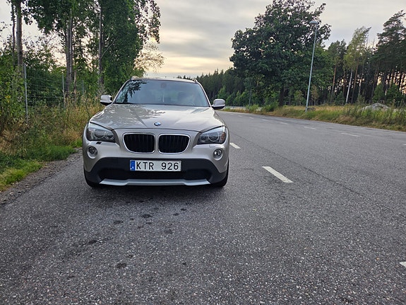 BMW X1 2 of 5